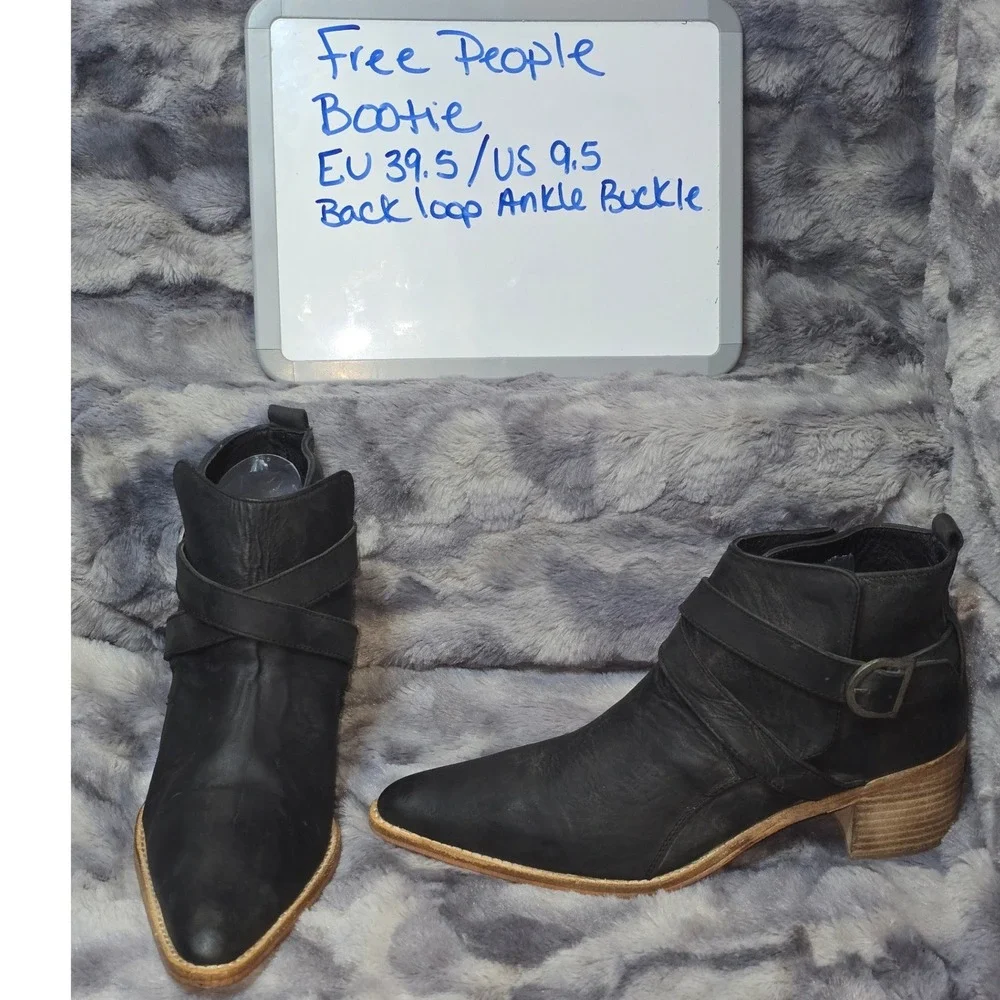 NEW Free People Back Loop Black Leather Buckle Booties EU 39.5 US‎ 9.5